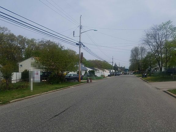 5th image of 166 Hilltop Dr