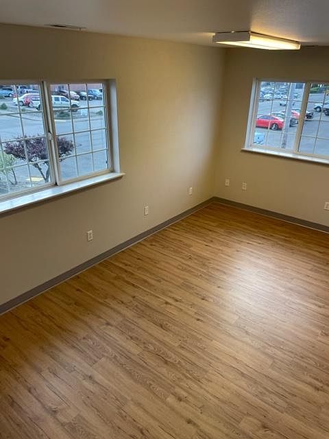 1st image of 800 E Wishkah St #A