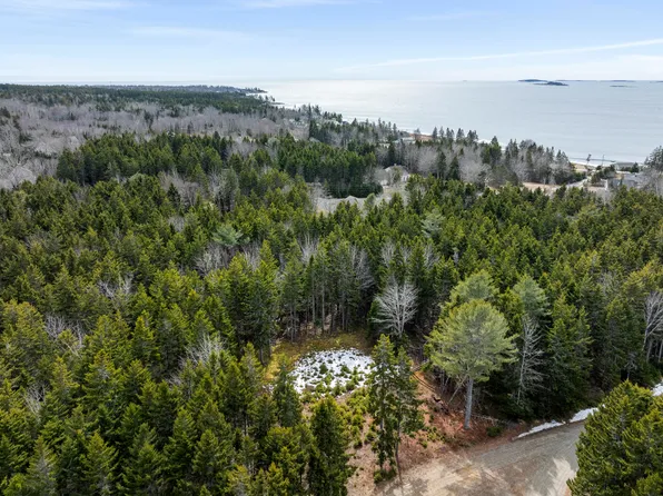 41 Wawenock Trail, Bristol, ME 04573