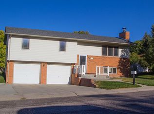 921 Sussex, Casper, WY 82609