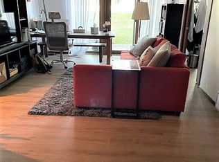 207 Bienterra Trl APT 1B, Rockford, IL 61107