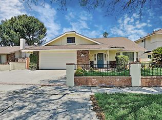 19631 4 Oaks St, Canyon Country, CA 91351