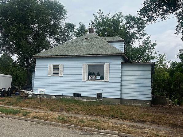 426 1st St SE