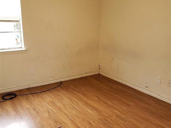 5th image of 3205 Caribbean Dr