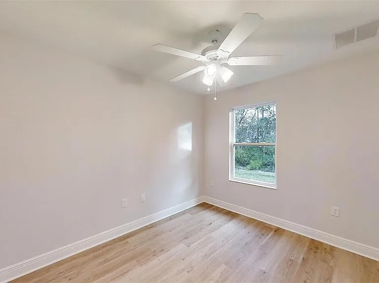 20651 SW Marine Blvd — Photo 26