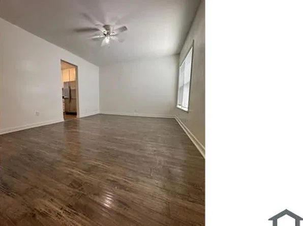 14711 Erwin St #6, Van Nuys, CA 91411