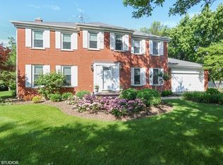 2811 Pebblebrook Ln, Rolling Meadows, IL 60008