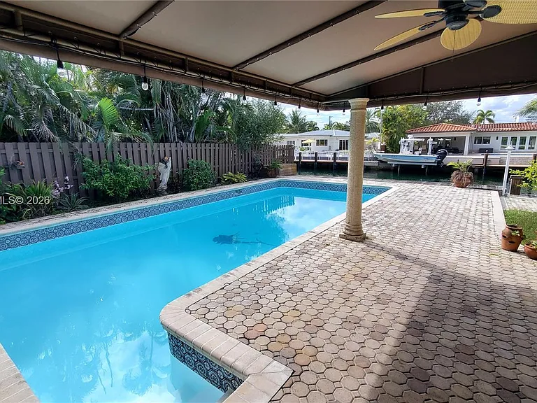 13000 Coronado Ln — Photo 10
