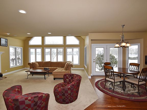 4th image of 765 Waterside Dr