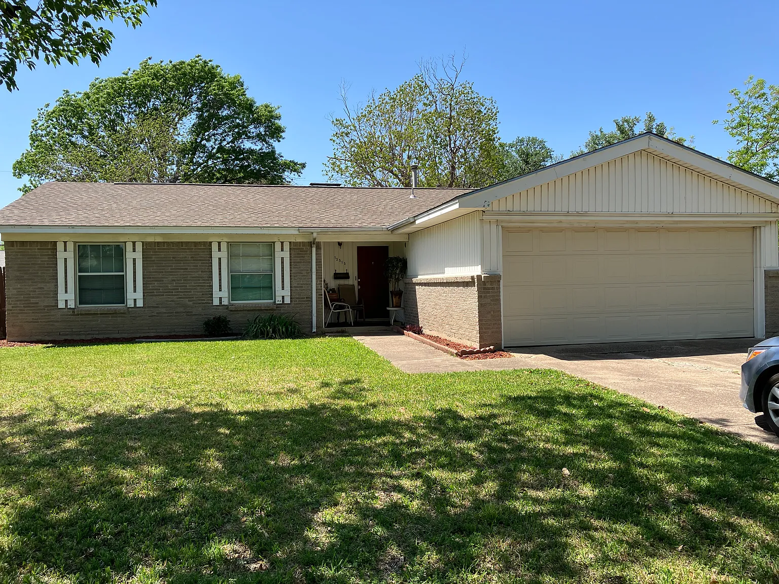 3 bed, 1365 sqft, $2,200 — Photo 1