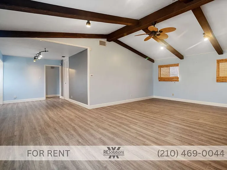 800 Brooks Ave — Photo 11