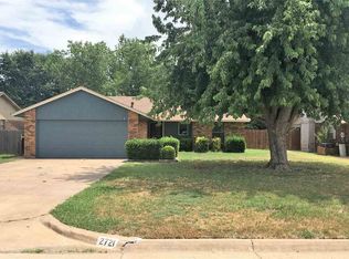 2721 Mount Vernon Rd, Enid, OK 73703