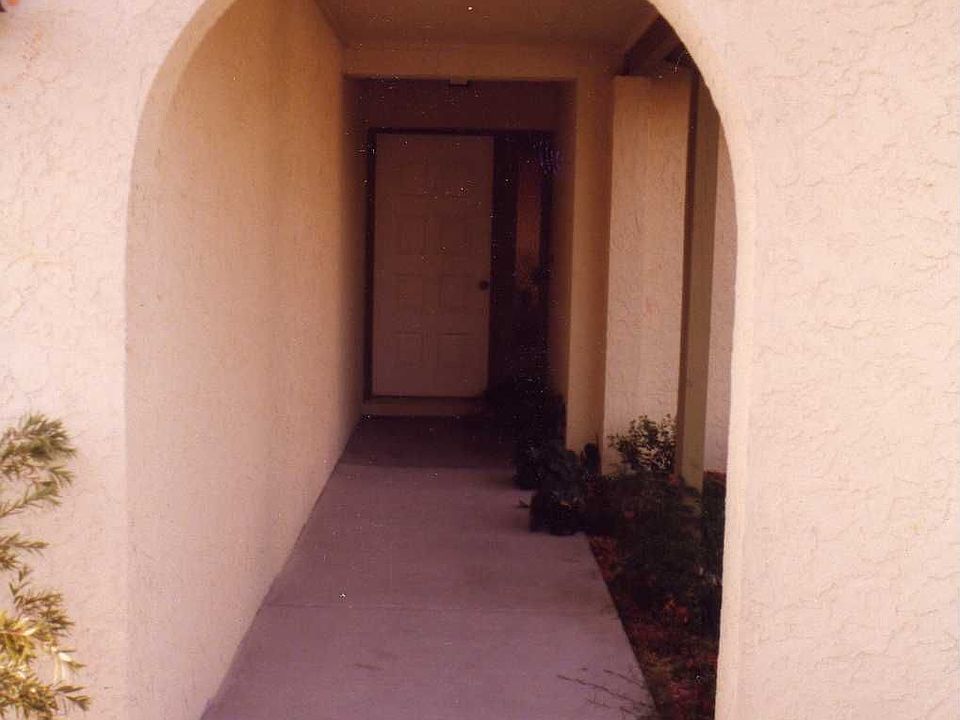 Entry Walkway