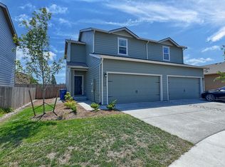7910 285th St NW #A, Stanwood, WA 98292