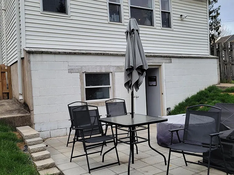 505 Apple St — Photo 36