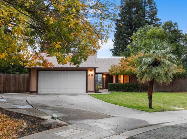 15 Landau Ct, Sacramento, CA 95833