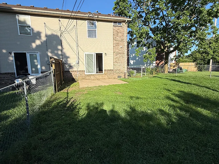 118 Judy Ct — Photo 9