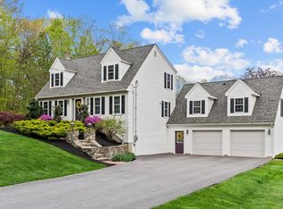 10 Goulds Hill Rd, Newton, NH 03858