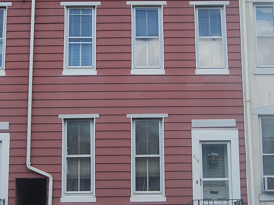 1st image of 614 E Philadelphia Ave