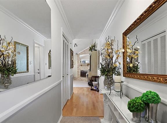4th image of 3249 Santana Ln