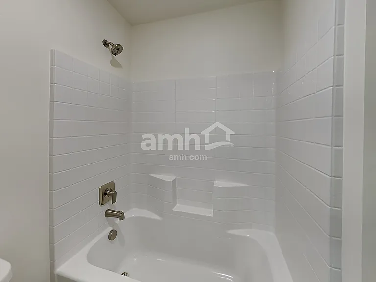 1017 S Moorside Ave — Photo 16