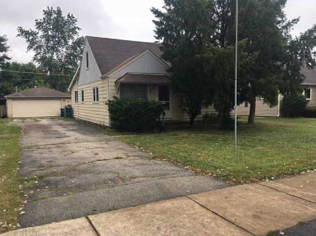 1st image of 5721 W 82nd Pl