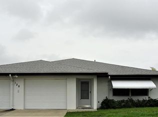 128 Loquat Rd NE, Lake Placid, FL 33852