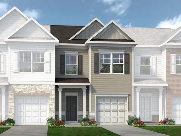 144 Sawgrass Dr, Ball Ground, GA 30107