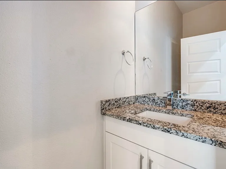 4415 Munger Ave #1A — Photo 12
