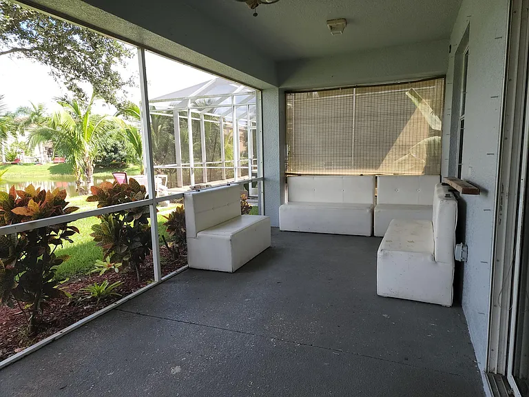 8686 Pegasus Dr — Photo 11