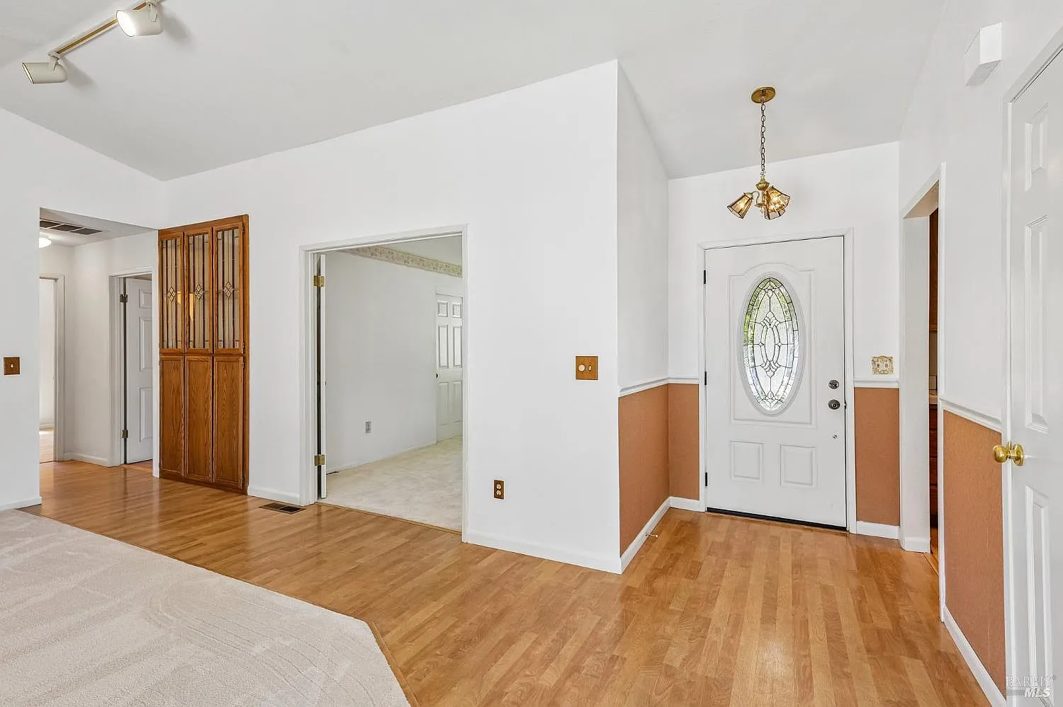 3994 Hampton Way - Photo 8