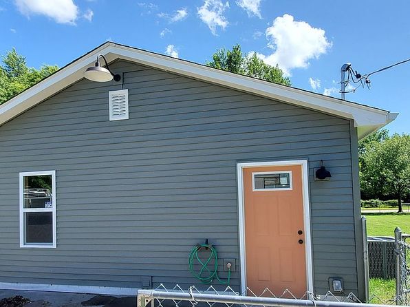 1115 Mineral St