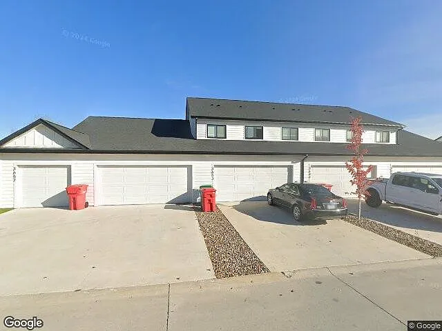 3653 NE Marissa Ln — Photo 1