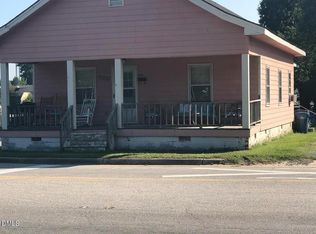 201 W Granville St, Dunn, NC 28334