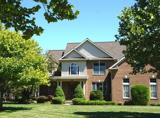 1012 Windamere Ln, Sandusky, OH 44870