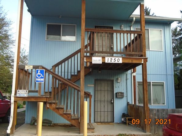 1240 Nandina St #1250