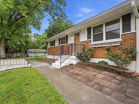 4th image of 3774 Nightingale Dr