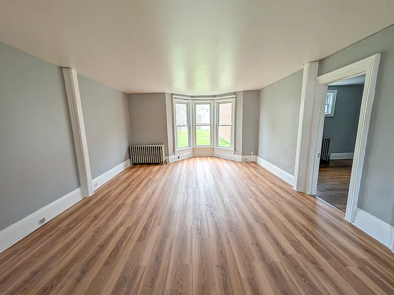 34 Forsythe St #1 — Photo 2