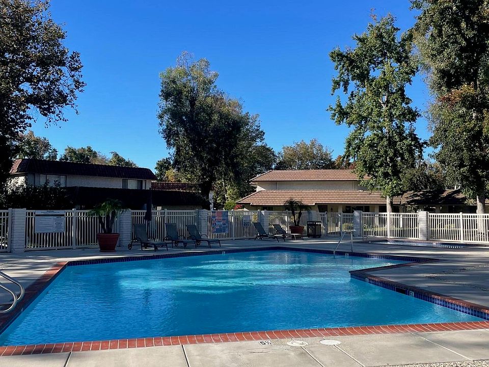 1st image of 1223 Landsburn Cir