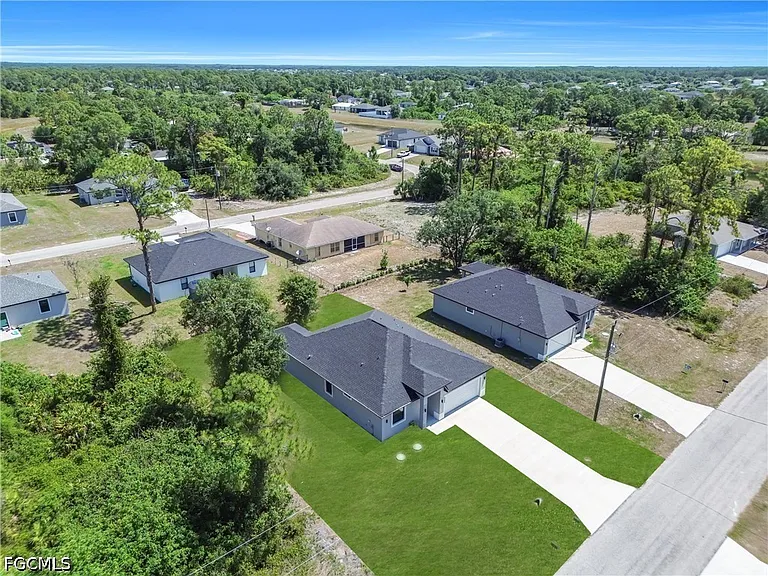 6208 Forest Ct — Photo 4