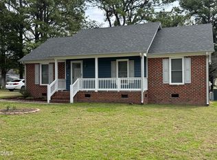 103 Crestwater Ct, Louisburg, NC 27549