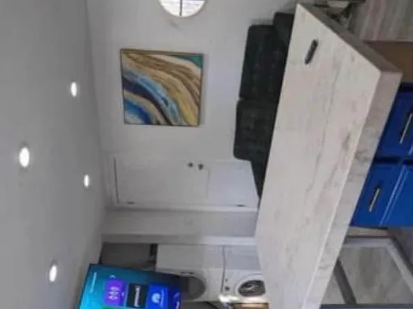 19 Amanda Ave, Pittsburgh, PA 15210