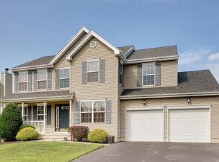 10 Hopper Ave, Barnegat, NJ 08005