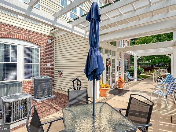 5th image of 1311 Scottsdale Dr Unit 279
