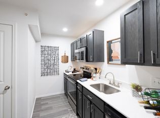 The Frisco Apartments on Walnut, Rogers, AR 72756