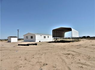 38380 Serra Rd, Hinkley, CA 92347