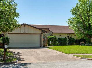 3022 Barrington Pl, Arlington, TX 76014