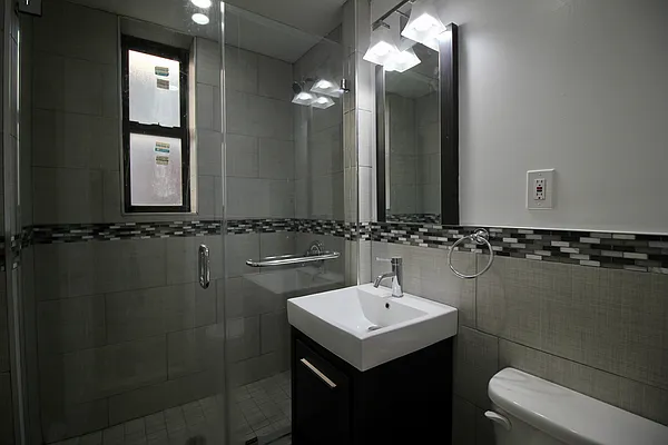 Rented by Hagstrom Management Inc | media 8