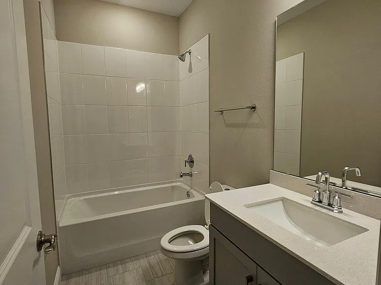 340 Birkdale Dr — Photo 9