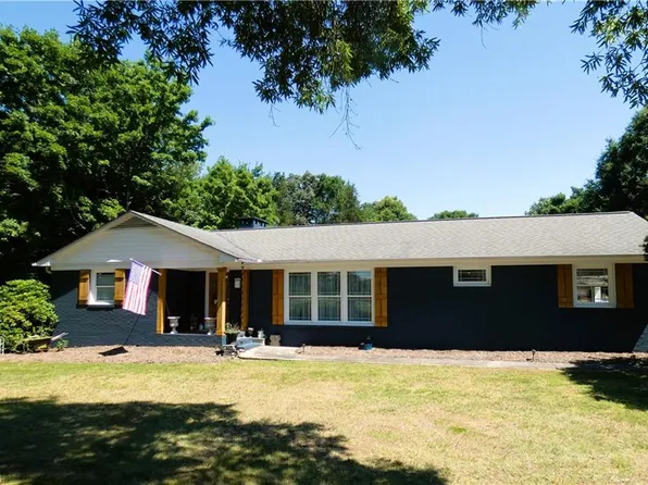 8754 N State Highway 109, Winston Salem, NC 27107